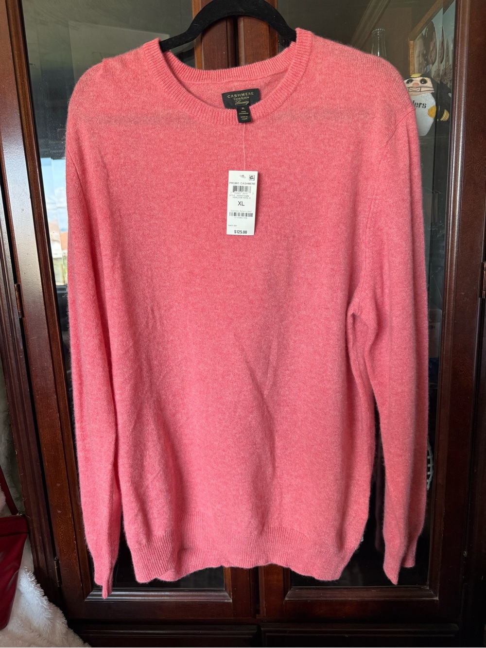 Classic Crewneck Cashmere Sweater in Coral Pink